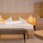 Restaurant Jaegerhaus 3*