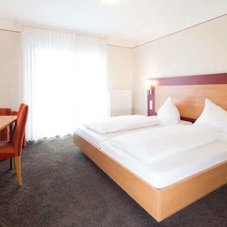 Hotel Restaurant Jaegerhaus 3*